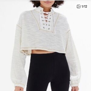 Urban Outffiters Lace-Up Cream Cropped Linen Blend Pullover Size Medium